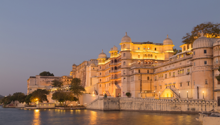You are currently viewing Things to Do in Jaipur in Summer: Best Places, Travel Tips & Stay Guide
